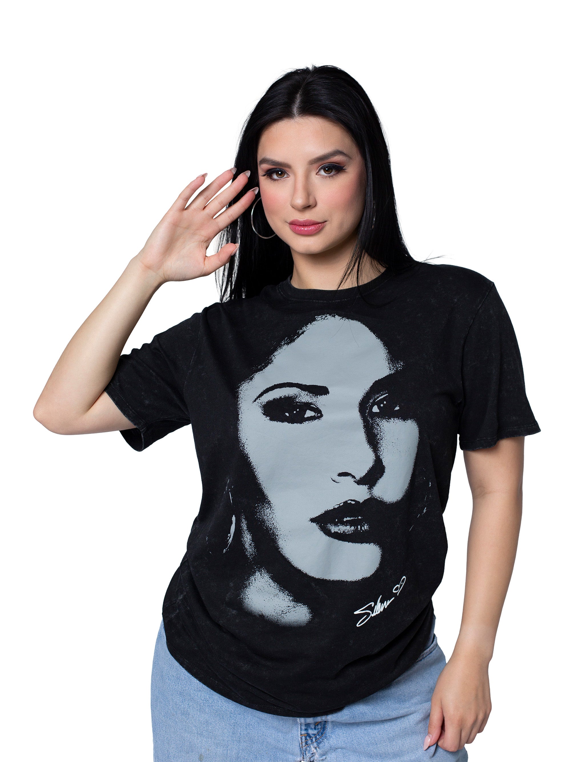 Selena Full Face Tee